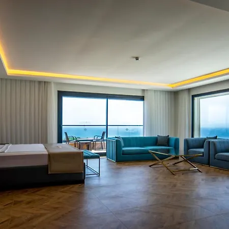 מלון Point Beach&spa