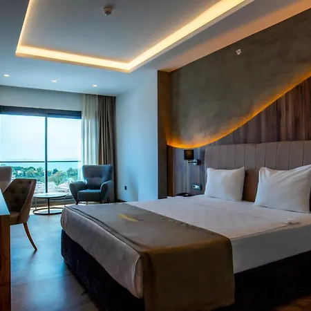 מלון Point Beach&spa 5*
