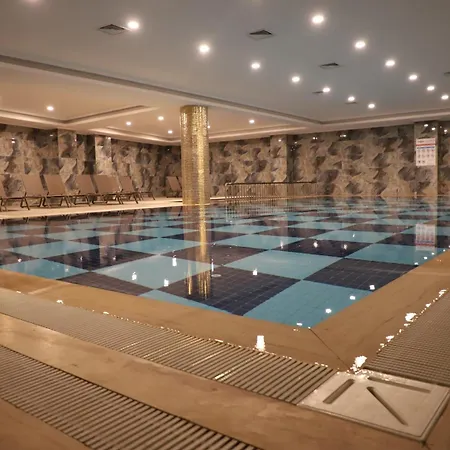 City Point Beach&spa 5*