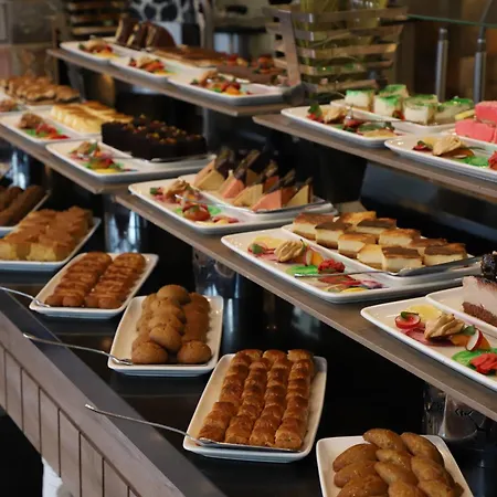 Point Beach&spa Отель