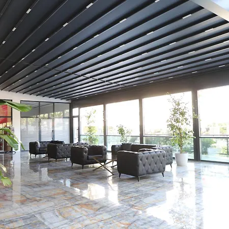 Отель Point Beach&spa 5*